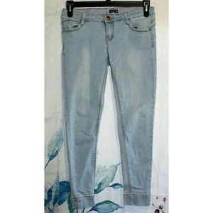 Women's Crissa Light Wash Denim Jegging Jean Pants 25" Inseam Stretch Size 30